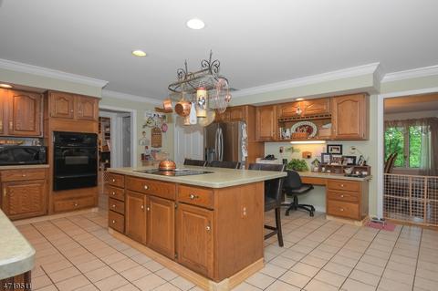 75 Westview Rd, Wayne, NJ 07470 photo 10