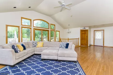 50 Maple Ave, Pine Brook, NJ 07058 photo 3