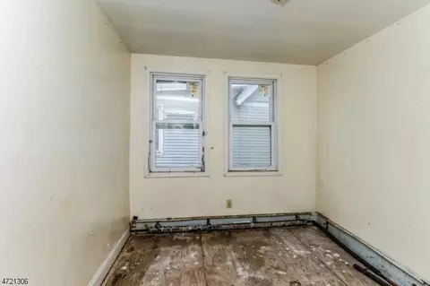 614 E 6th St, Plainfield, NJ 07060 photo 11