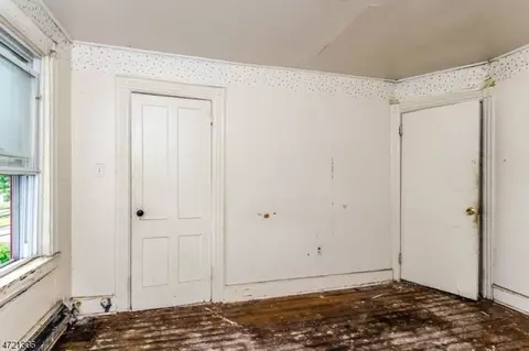 614 E 6th St, Plainfield, NJ 07060 photo 14
