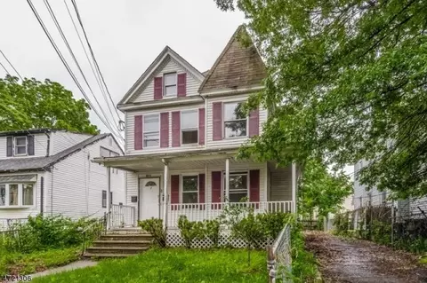 614 E 6th St, Plainfield, NJ 07060 photo 2