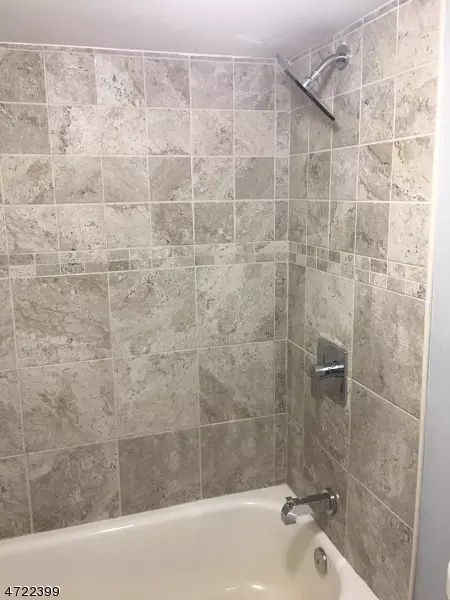 226 E 7th Ave, Roselle, NJ 07203 photo 11