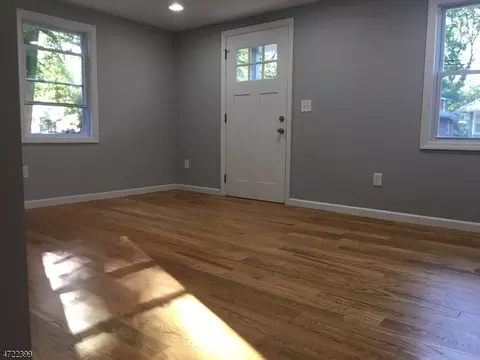 226 E 7th Ave, Roselle, NJ 07203 photo 5