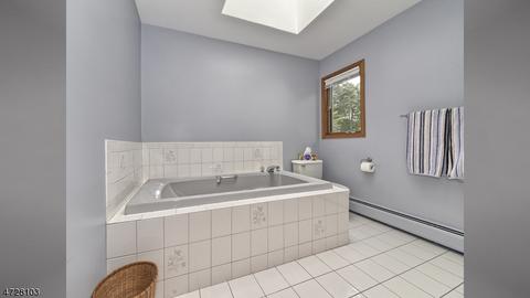 2 Timberline Dr, Wayne, NJ 07470 photo 16