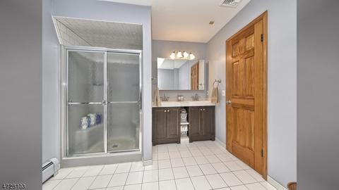 2 Timberline Dr, Wayne, NJ 07470 photo 15