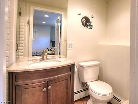 15 Hanover Pl, Wayne, NJ 07470 photo 14