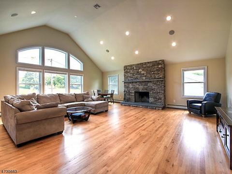 15 Hanover Pl, Wayne, NJ 07470 photo 8