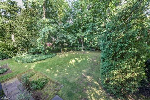 618 Summit Ave, Hackensack, NJ 07601 photo 17