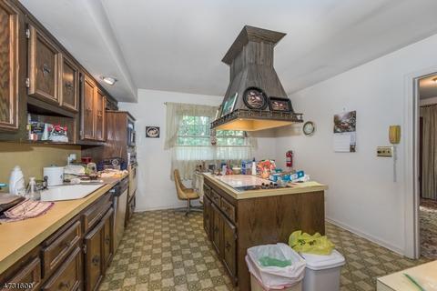 618 Summit Ave, Hackensack, NJ 07601 photo 7
