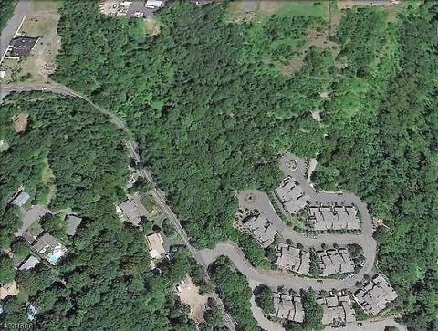 674 Preakness Ave, Wayne Twp., NJ 07470 photo 1