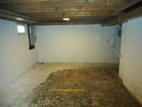 286 Mobus Ave, North Plainfield, NJ 07060 photo 12