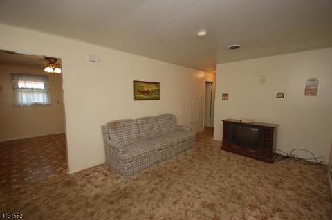 164 Shepherd Ave, Middlesex, NJ 08846 photo 5