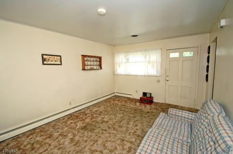 164 Shepherd Ave, Middlesex, NJ 08846 photo 6