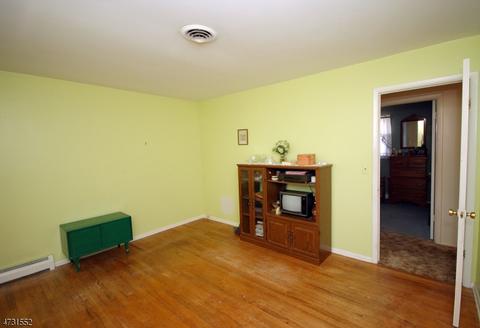 164 Shepherd Ave, Middlesex, NJ 08846 photo 13