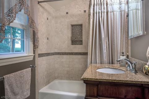 40 Lake Dr E, Wayne, NJ 07470 photo 20