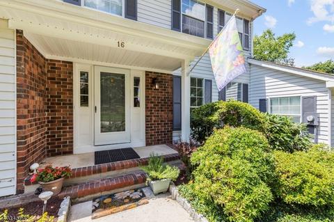 16 Birdseye Cir, Wayne, NJ 07470 photo 2