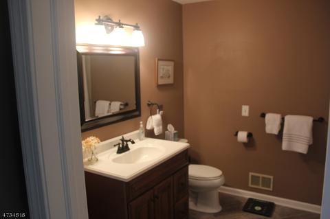 203 Harvard Dr, Hackettstown, NJ 07840 photo 9