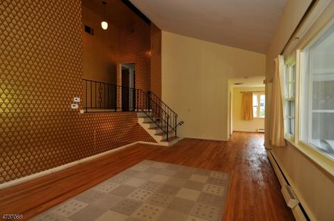 27 Glen Rd, Wayne, NJ 07470 photo 3