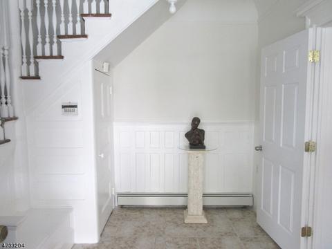299 Park St, Hackensack, NJ 07601 photo 4