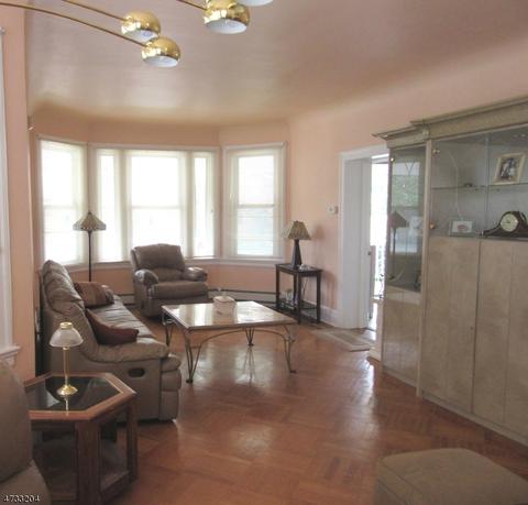299 Park St, Hackensack, NJ 07601 photo 5