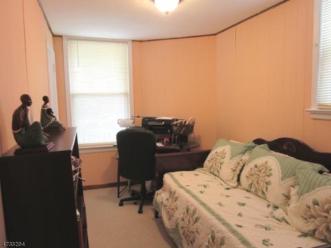 299 Park St, Hackensack, NJ 07601 photo 10