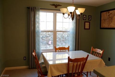 18 Carter Rd, Haskell, NJ 07420 photo 2