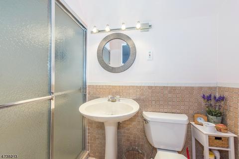 66 Algonquin Trl, Wayne, NJ 07470 photo 16
