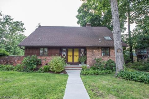 66 Algonquin Trl, Wayne, NJ 07470 photo 1