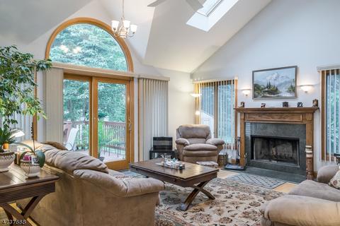 50 Alden Rd, Paramus, NJ 07652 photo 12