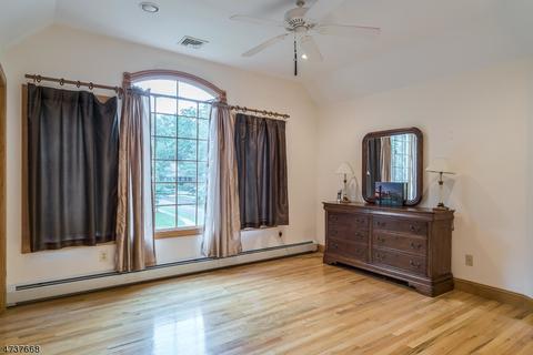 50 Alden Rd, Paramus, NJ 07652 photo 20