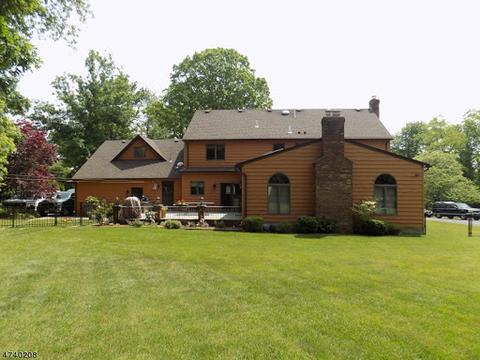 2 Fox Hollow Ct, Wayne, NJ 07470 photo 2