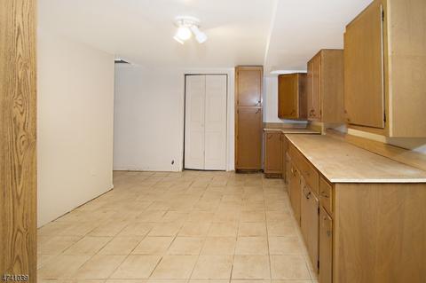 17 N Main St, Hackettstown, NJ 07840 photo 19