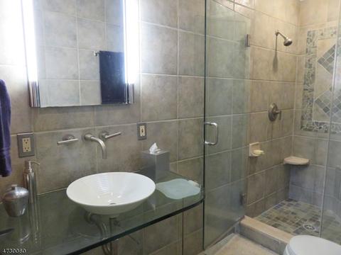 40 Lenox Rd, Wayne, NJ 07470 photo 14