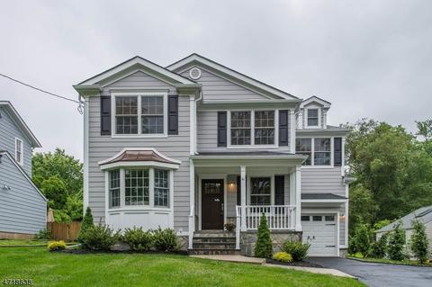 41 Maple St, Chatham Boro, NJ 07928 photo 1
