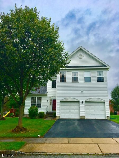 6 Saxton Dr, Hackettstown, NJ 07840 photo 1