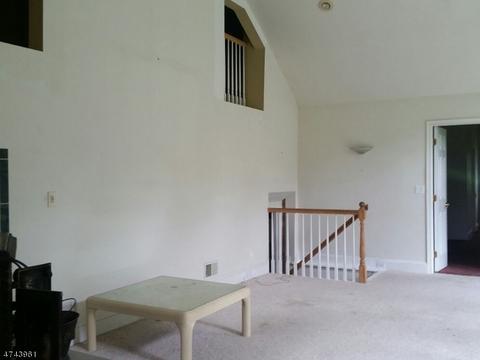 29 Studer Rd, Clinton, NJ 08809 photo 4