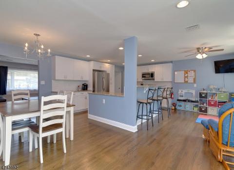 31 Bogert Rd, Montville Twp., NJ 07058 photo 4