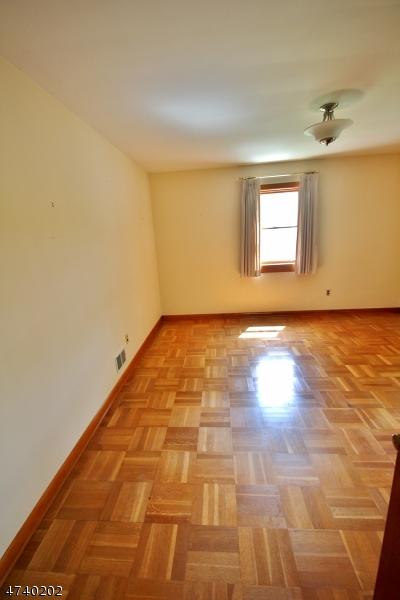 23 Christopher St, Dover, NJ 07801 photo 3