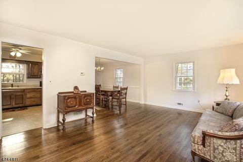70 Dean Rd, Mendham, NJ 07945 photo 4