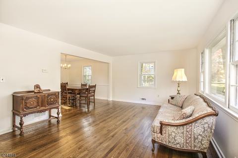 70 Dean Rd, Mendham, NJ 07945 photo 3