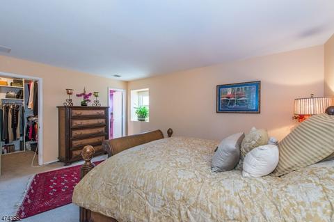 52 Oxbow Pl, Wayne, NJ 07470 photo 12