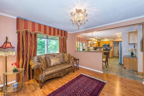 52 Oxbow Pl, Wayne, NJ 07470 photo 10