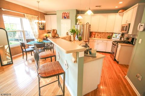 3 Queens Ln, Wayne, NJ 07470 photo 11