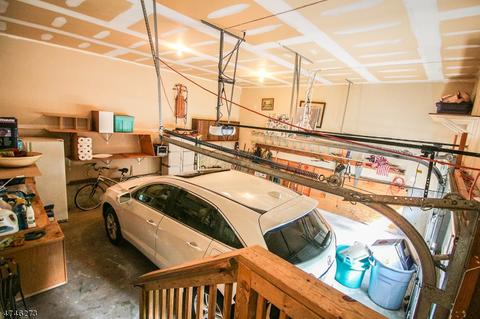 3 Queens Ln, Wayne, NJ 07470 photo 14