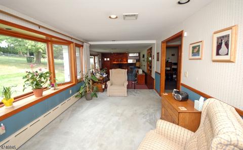 353 Parish Dr, Wayne, NJ 07470 photo 10
