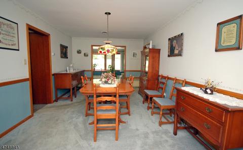 353 Parish Dr, Wayne, NJ 07470 photo 4