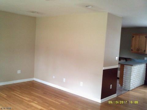 25 Post Pl, West Milford Twp., NJ 07435 photo 8
