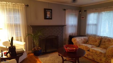 40 Shady Ter, Wayne, NJ 07470 photo 3