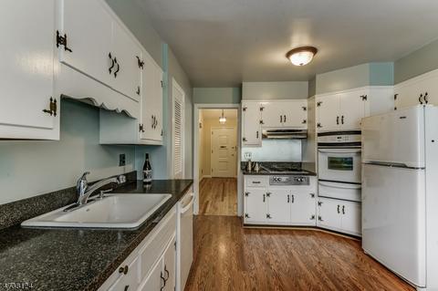 72 Normal Ave, Montclair, NJ 07043 photo 9