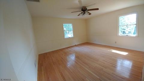 1480 Ratzer Rd, Wayne, NJ 07470 photo 14